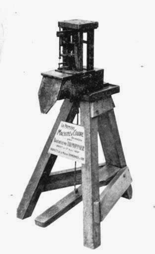 La première machine à coudre de Barthelemy Thimonnier, 1830.